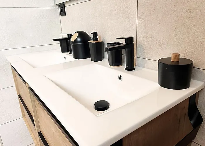 La Goguette - Chez Le Vigneron *